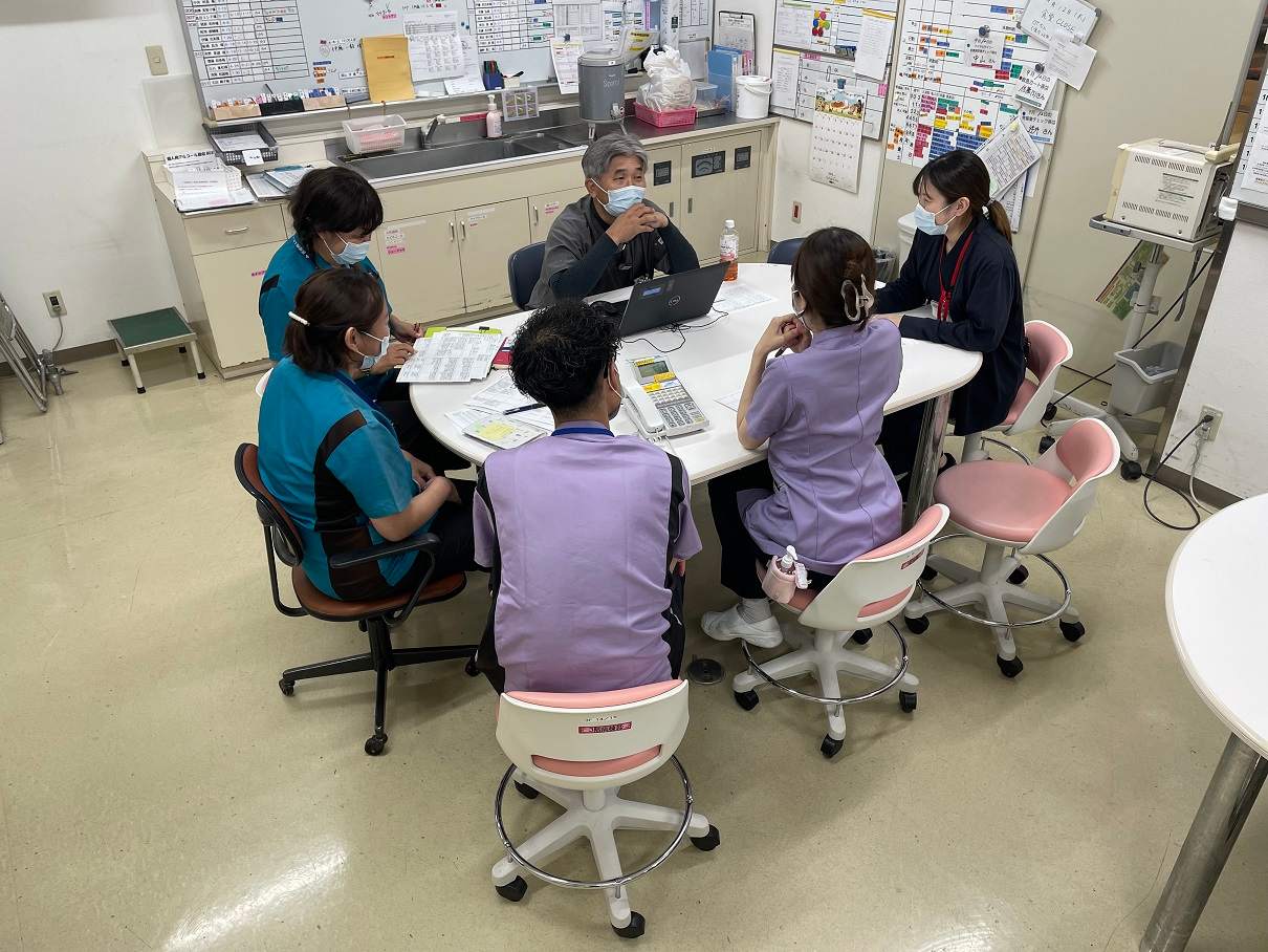 病棟カンファレンス