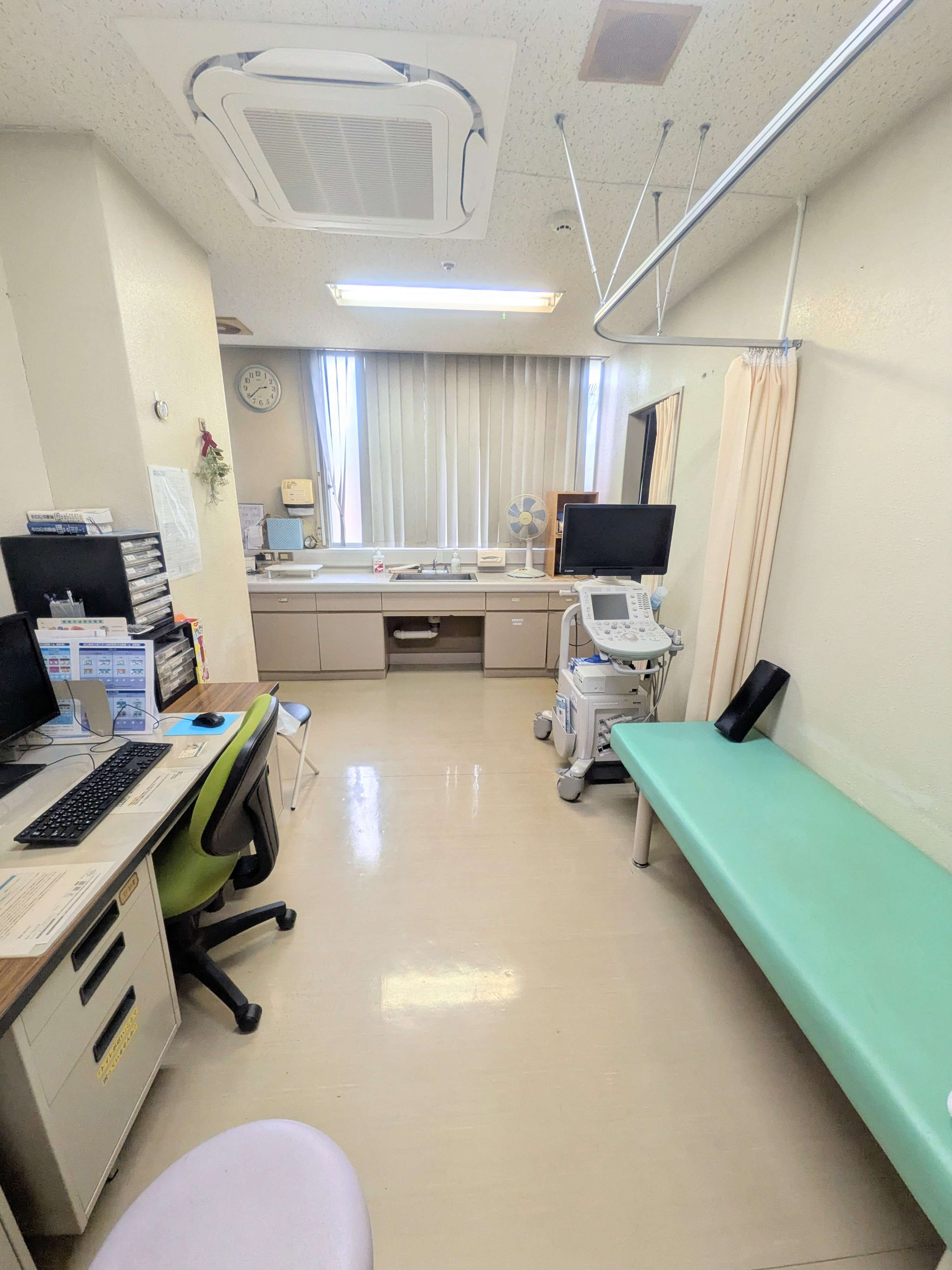 外来の診察室です