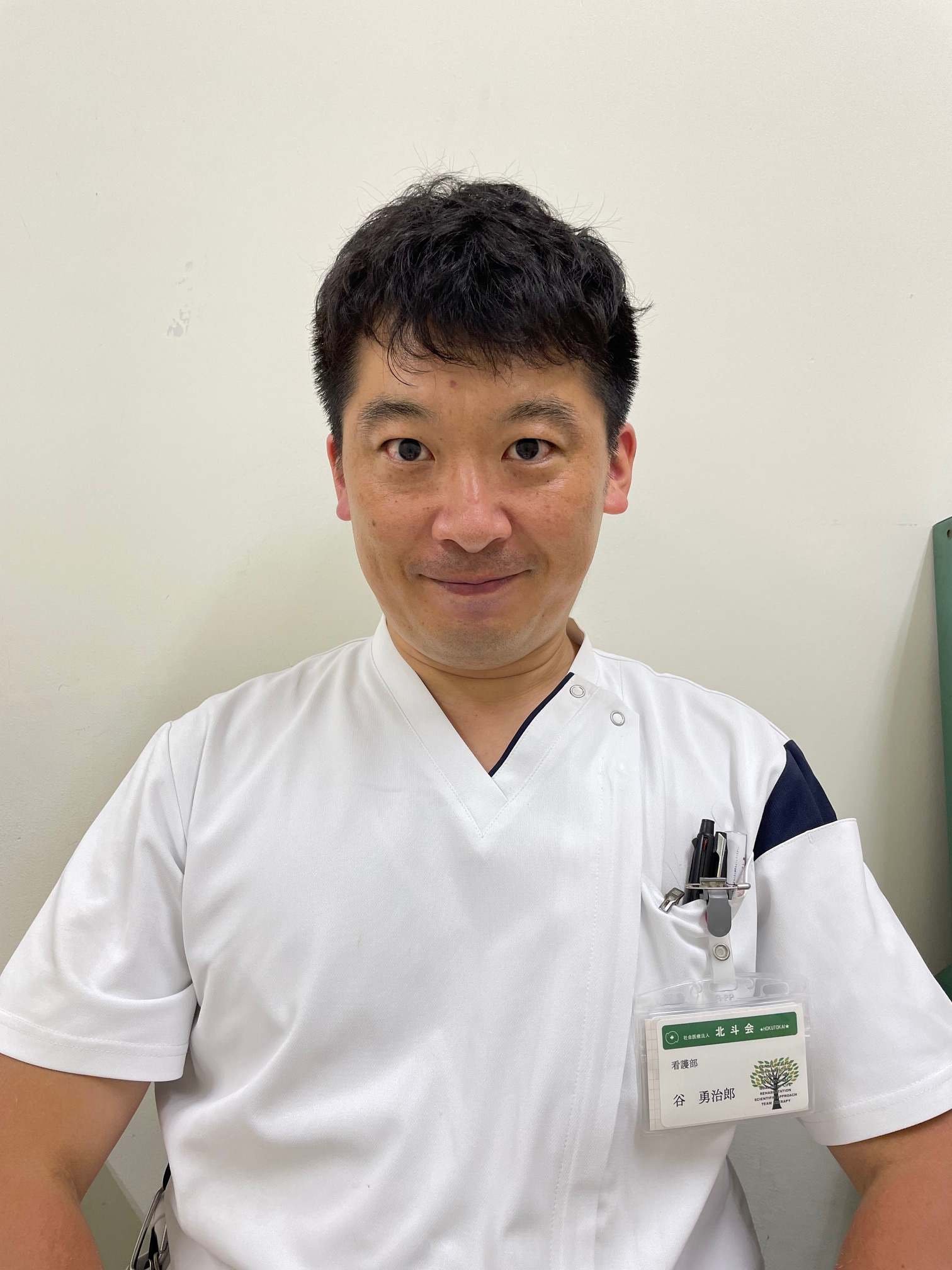 インタビューの最中に写真におさまってもらいました。