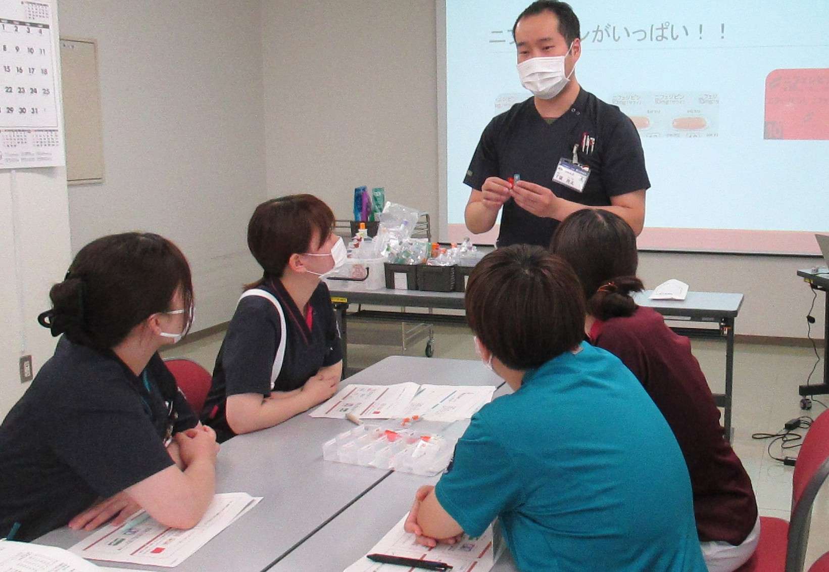 【事故防止研修】全3回企画。薬剤師さんの講義も聞けて、薬の知識もばっちり。