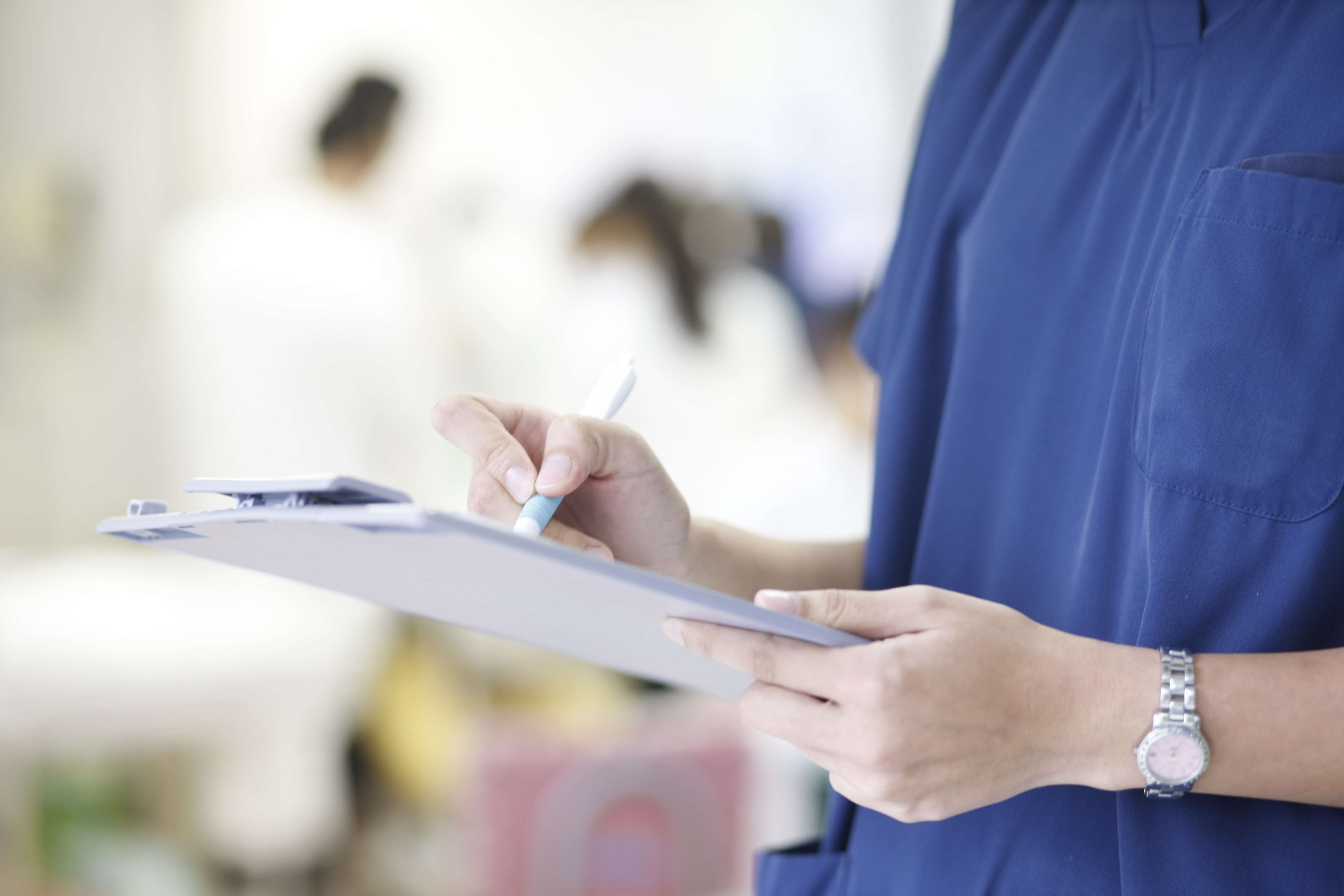 大学病院ならではのキャリアアップも充実しています。多くの専門・認定看護師が活躍しています。