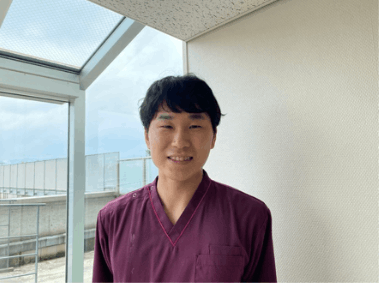 日々状態の変化する患者さんに、何が必要かを考え看護を展開しています。