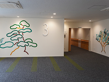 病前の待合ホール