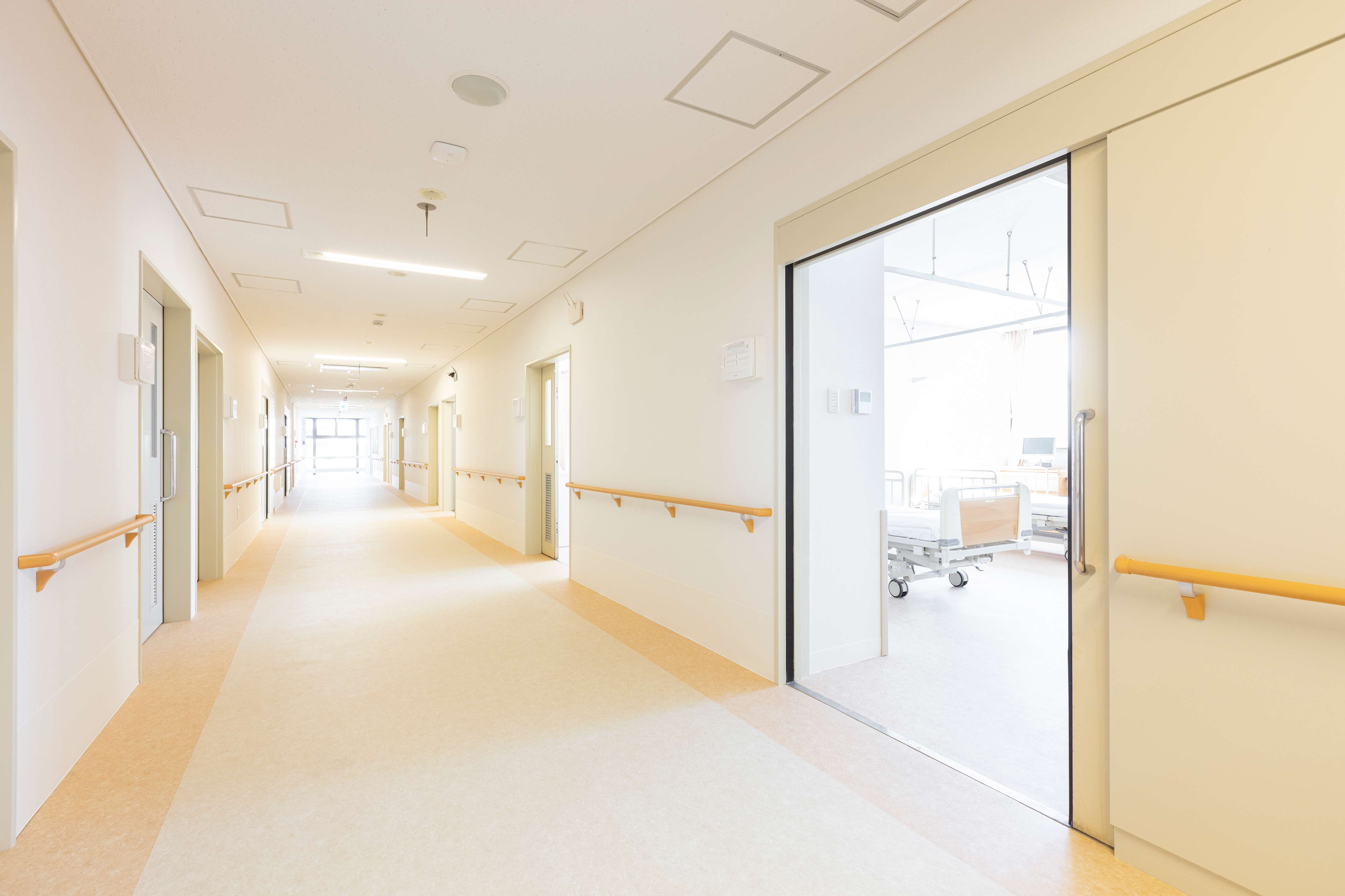 鷲谷記念病院の内観