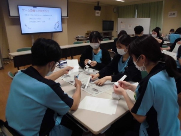 うえるかむ企画で病棟対抗ゲームを通して親睦を深めます