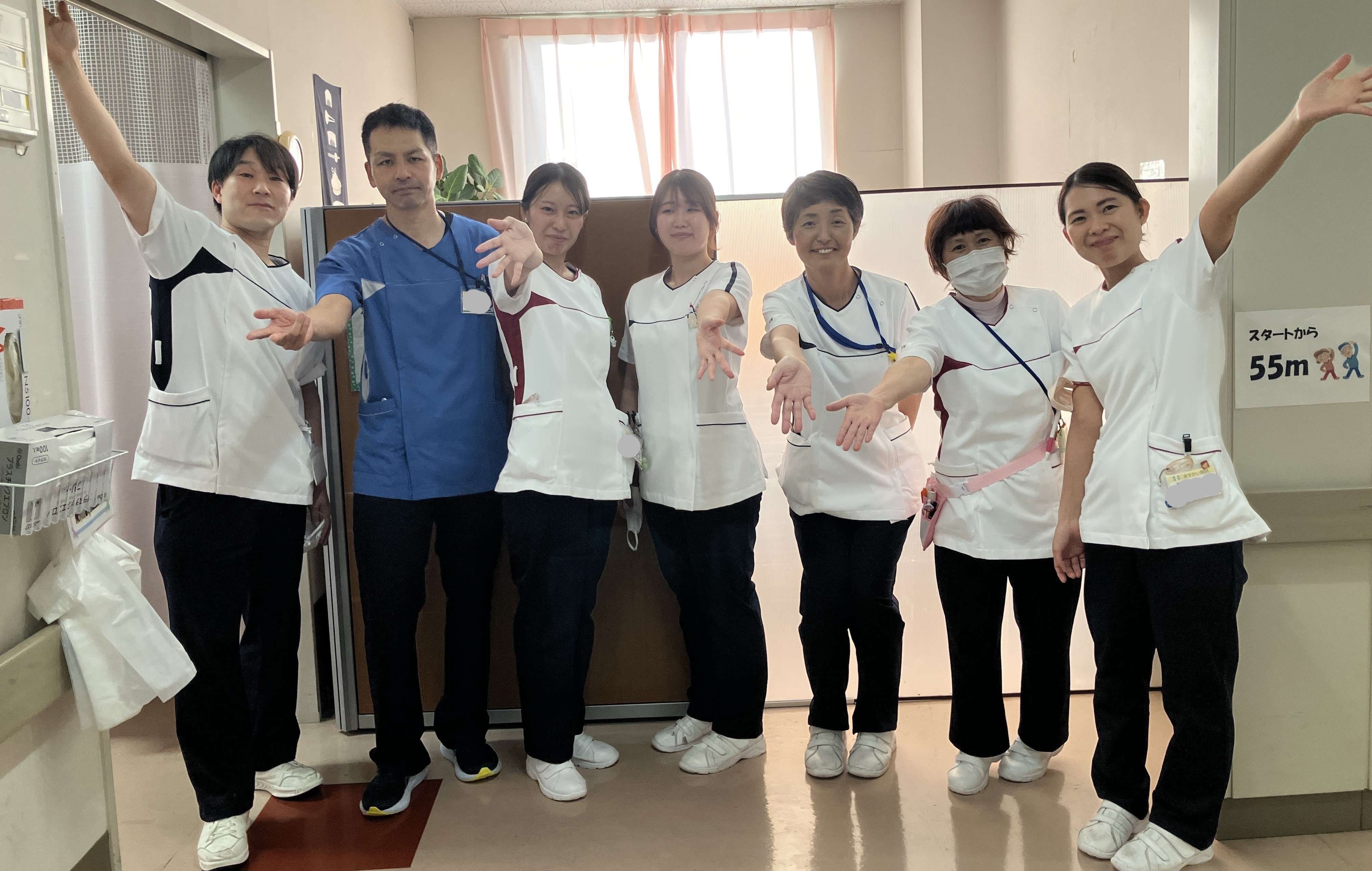 回復期リハビリテーション病棟の皆さん。他職種仲良しです！