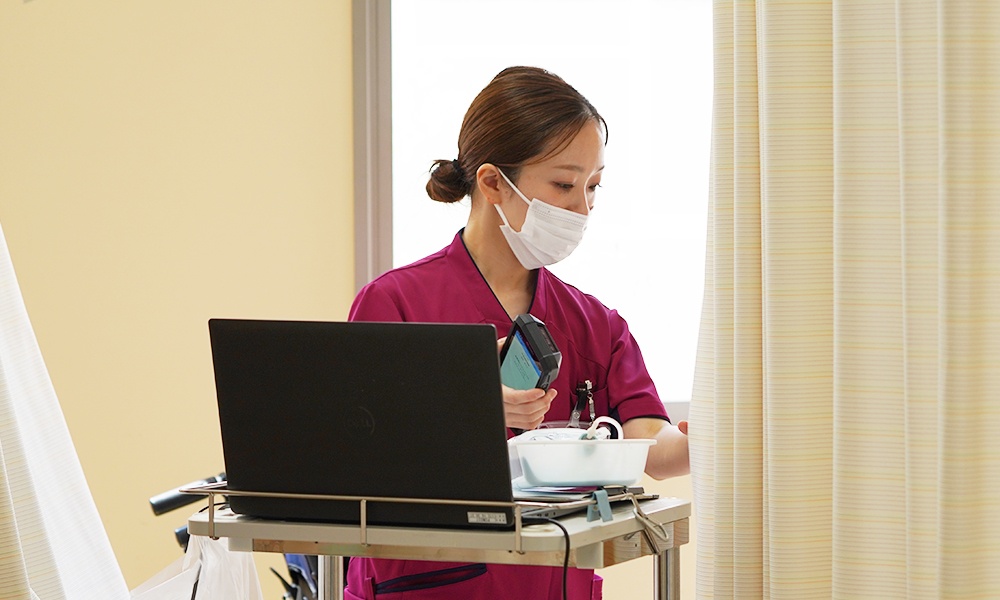 病院看護師の仕事風景①